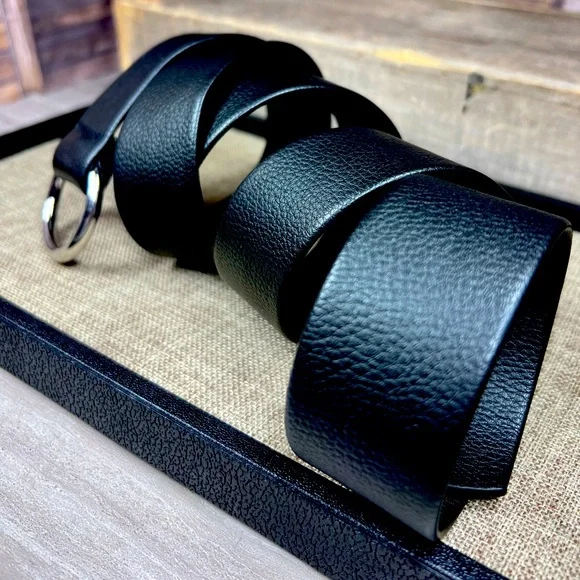 B-Low the Belt | Accessories | Blow The Belt Black Vegan  display picture 1